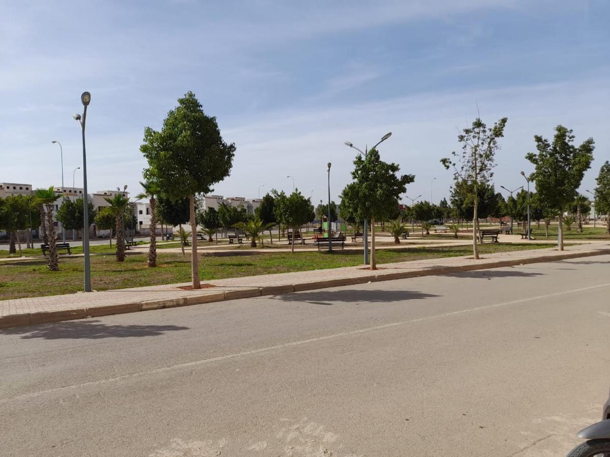 Appartement Nador Wifi Gratuit Clima Mobile Екстер'єр фото